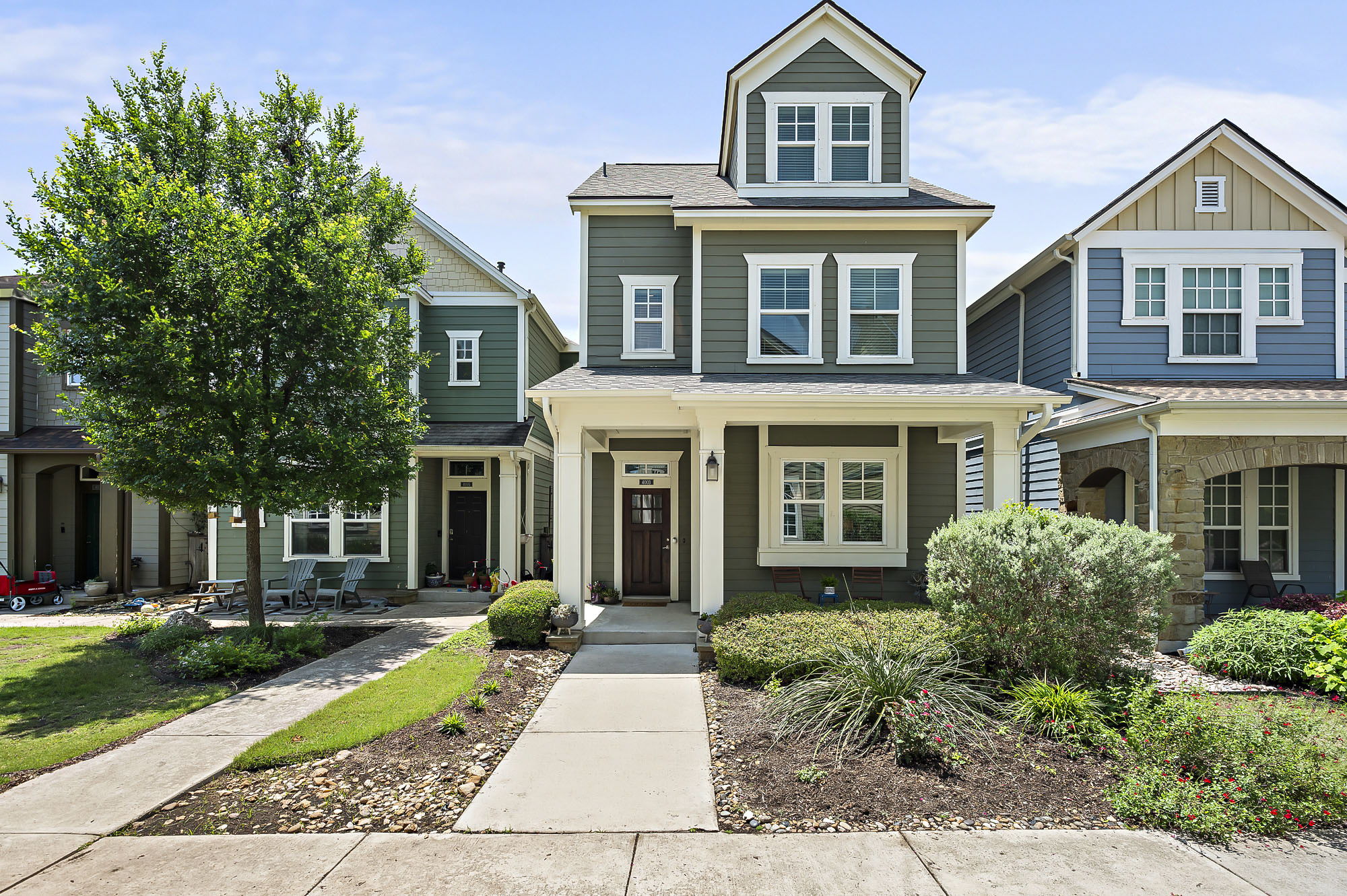 4003 Vaughan
